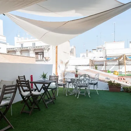 The Nomad Hostel&pension סביליה