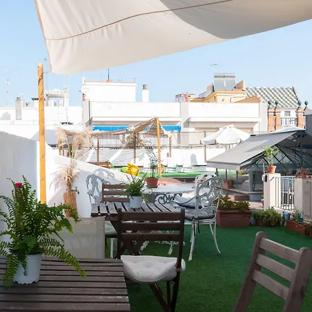 Hostel The Nomad Hostel&pension *