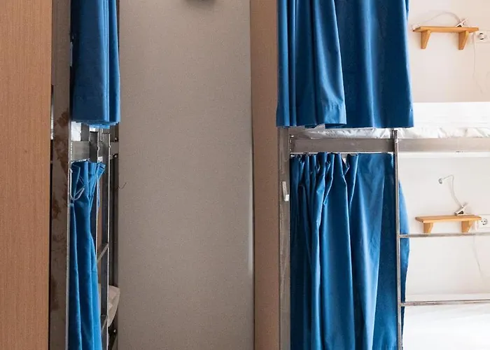 ホステル The Nomad Hostel&pension *