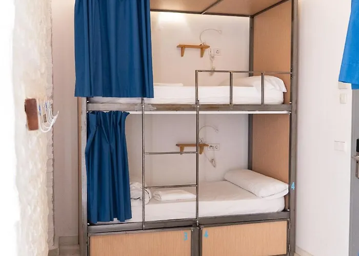 The Nomad Hostel&pension