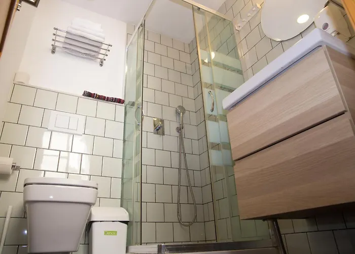 ホステル The Nomad Hostel&pension *