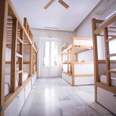 The Nomad Hostel&pension Auberge de jeunesse